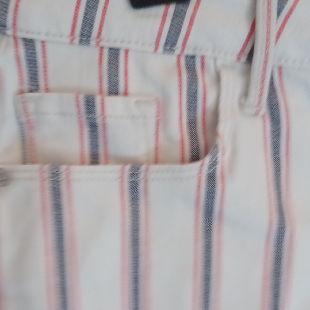 Old Navy White Shorts with Red and Navy Stripes - Picture 5 of 9